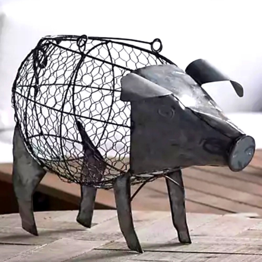 Chicken Wire & Metal Pig Basket, farmhouse decor, storage, organizer